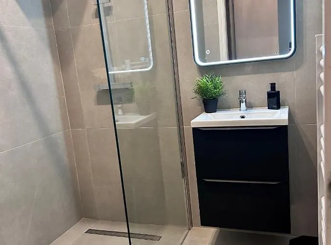 Residences Fleuries - Behind Croisette Bvd * Cannes