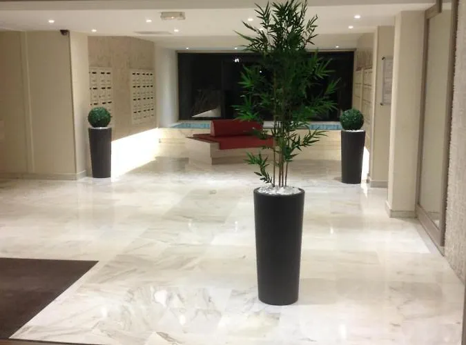 Residences Fleuries - Behind Croisette Bvd Apartamento